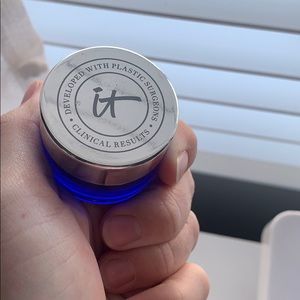 It Cosmetics Bye Bye Under Eye Corrector Concealer